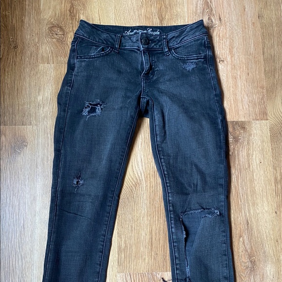 JEANS for sale! - Picture 2 of 4